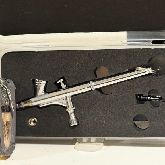 KETT COSMETICS - Airbrush foundation + Airbrush tool - Picture 3 of 3